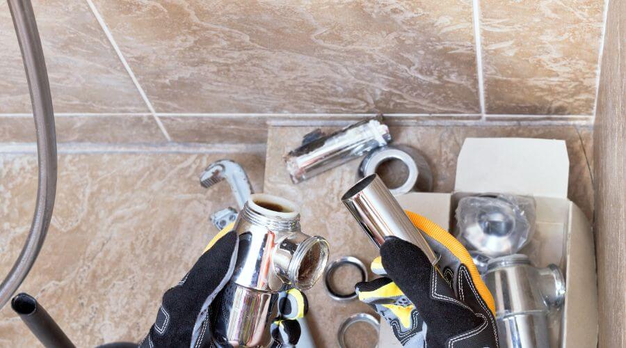 Professional gutter cleaning in Sawyer, OK